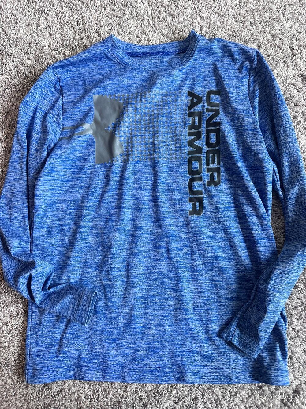 Under Armour Boys Youth Medium Blue HeatGear Long Sleeve Performance Shirt
